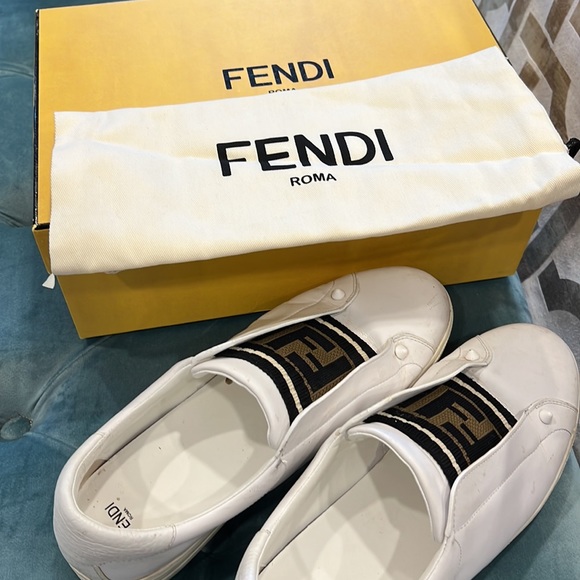 Fendi slip on sneakers - Picture 6 of 6